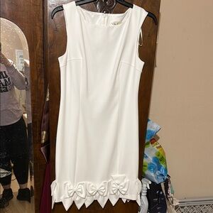 Eliza J White Sleeveless Sheath Dress